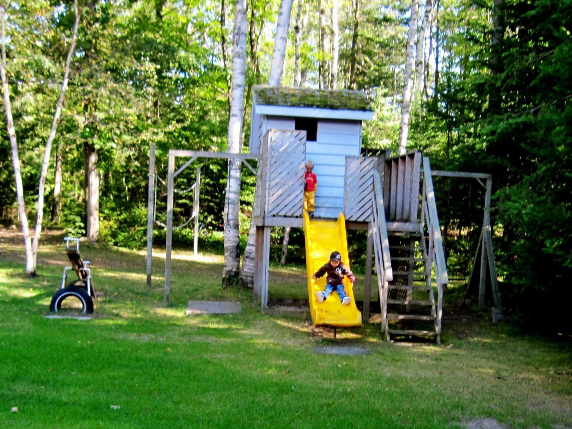 Sunny Birch Cottages Sauble Beach Eksteriør billede